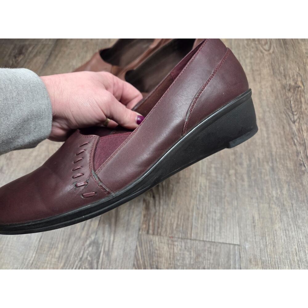 Easy Street Comfort Wear Wedge Heels Dark Red Brown Dress Shoes Size 10 - 2 Pair - Picture 6 of 10